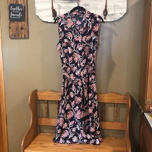 Cute mid-length summer dress